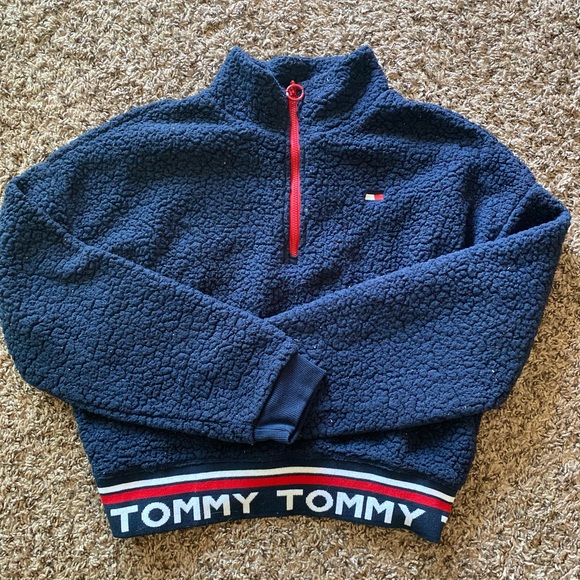 Tommy Hilfiger Cropped Pullover - Picture 2 of 2